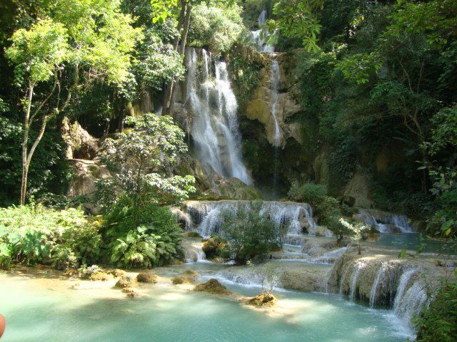 Kuang Si Falls,Loas